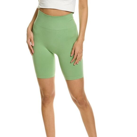 WeWoreWhat Solid Seamless Biker Shorts Fair Green Size Large NWT - Picture 1 of 5